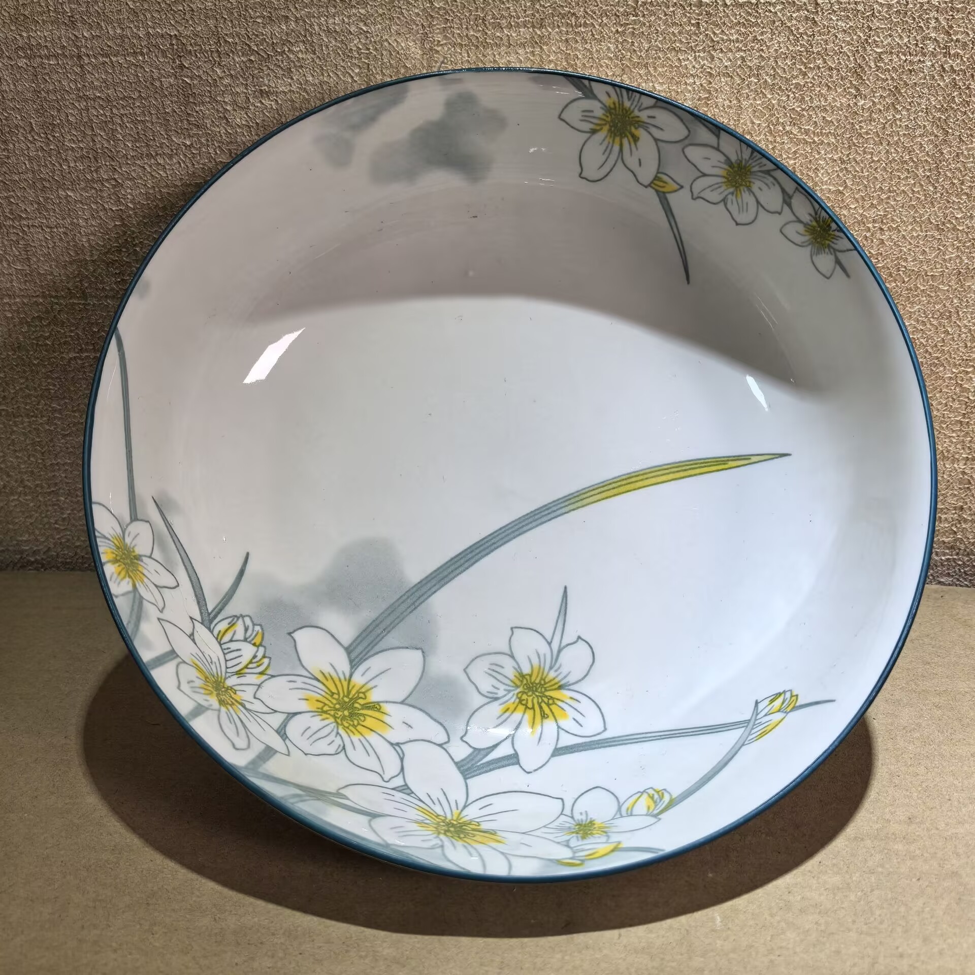 水仙花贝壳浮雕大汤碗汤盆加厚防烫陶瓷