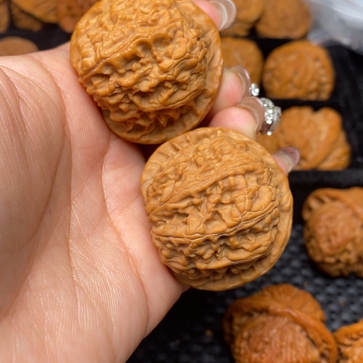 秦岭野生文玩核桃27