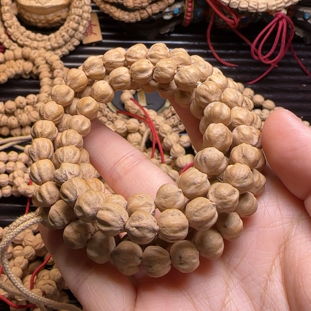 柏香籽/百香籽吊坠江***卜