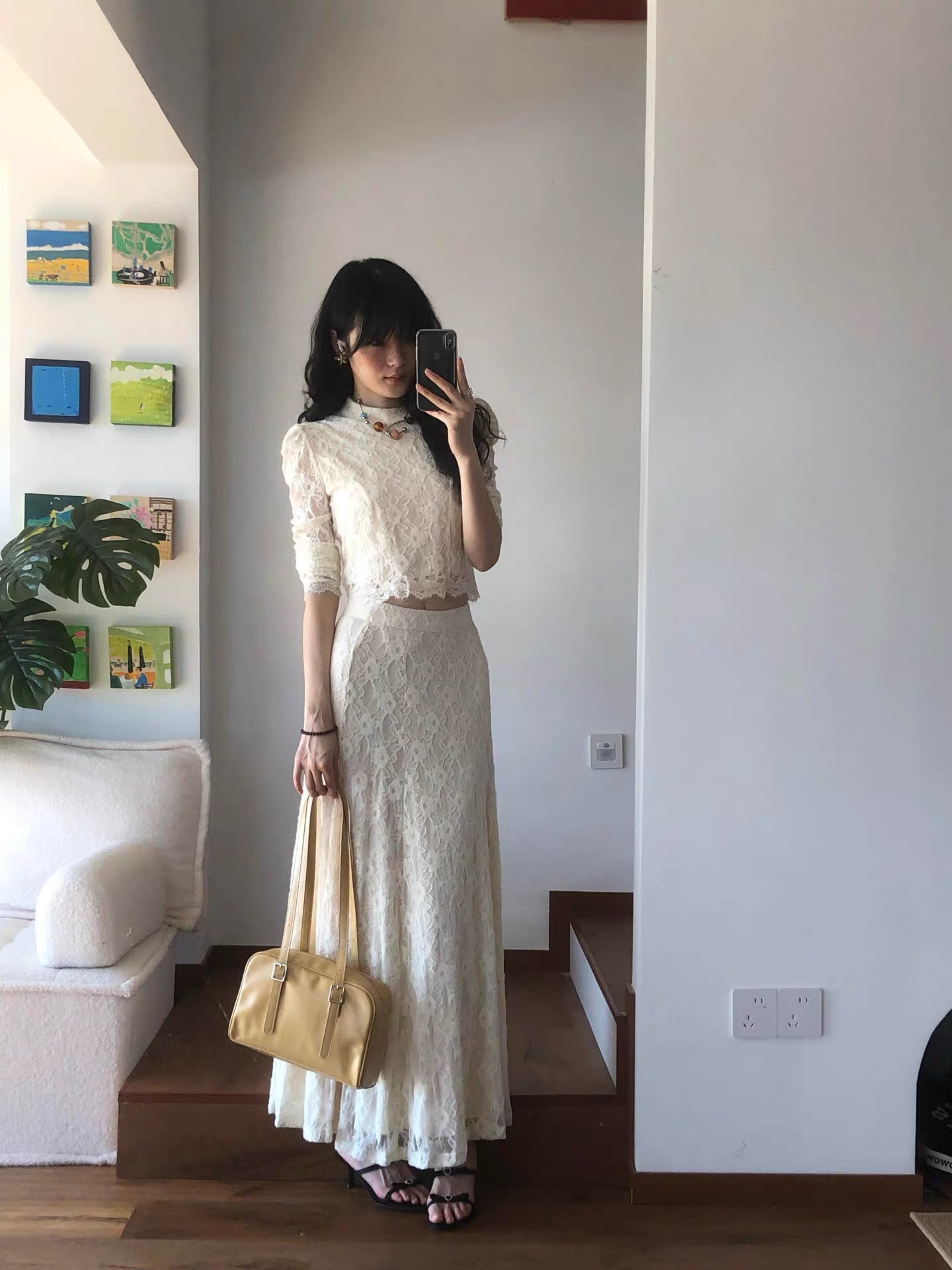 【秋日花蕾】法式气质温柔千金风提花显瘦白色上衣半裙两件套女