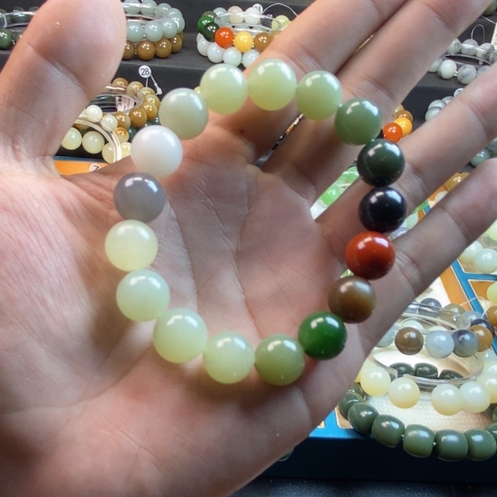 未镶嵌和田玉手链