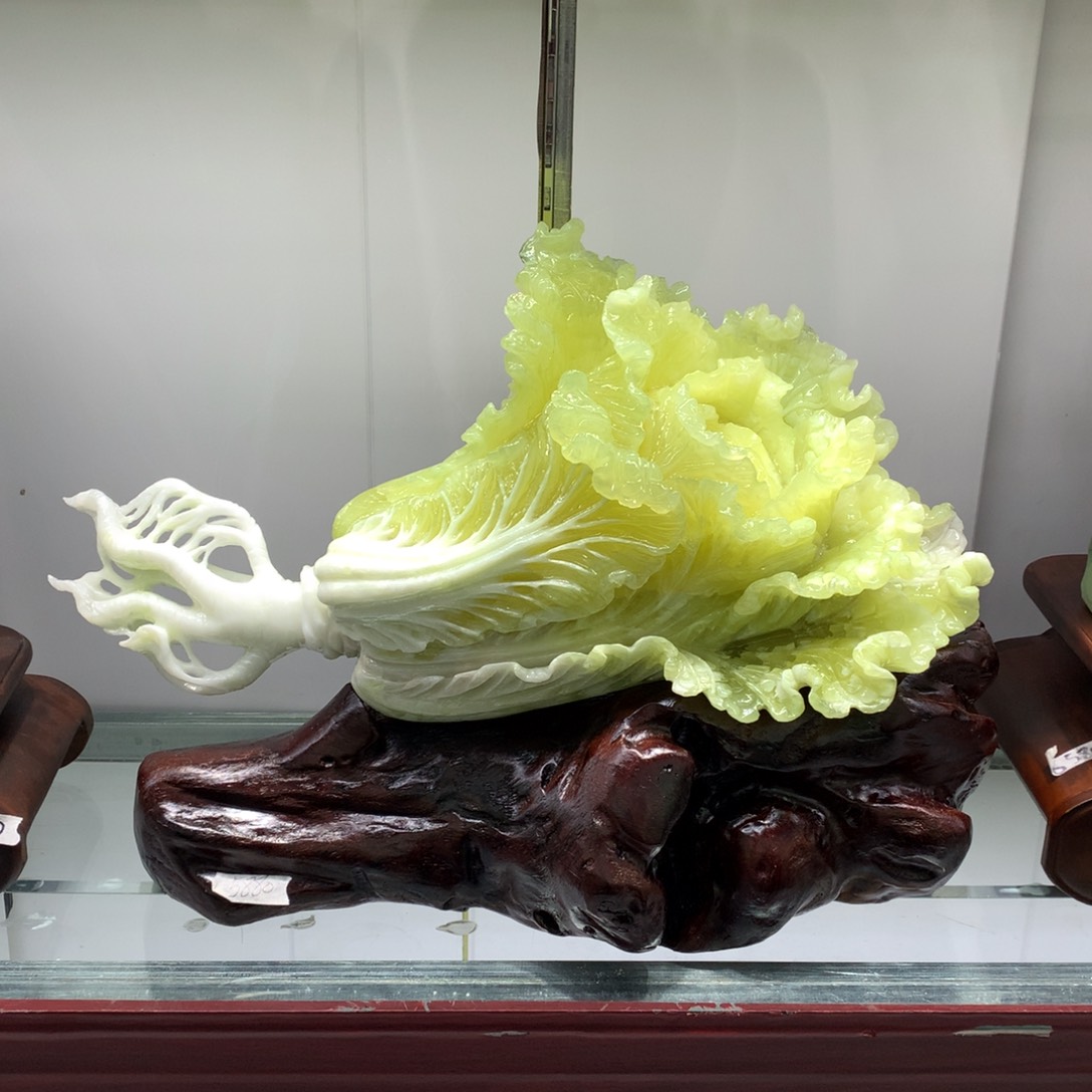 蛇纹石玉（覆膜）珠宝奇石未镶嵌