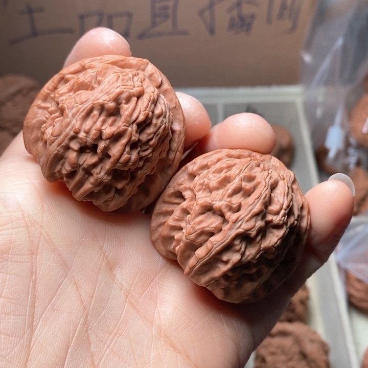 文玩核桃吊坠(****?三角白