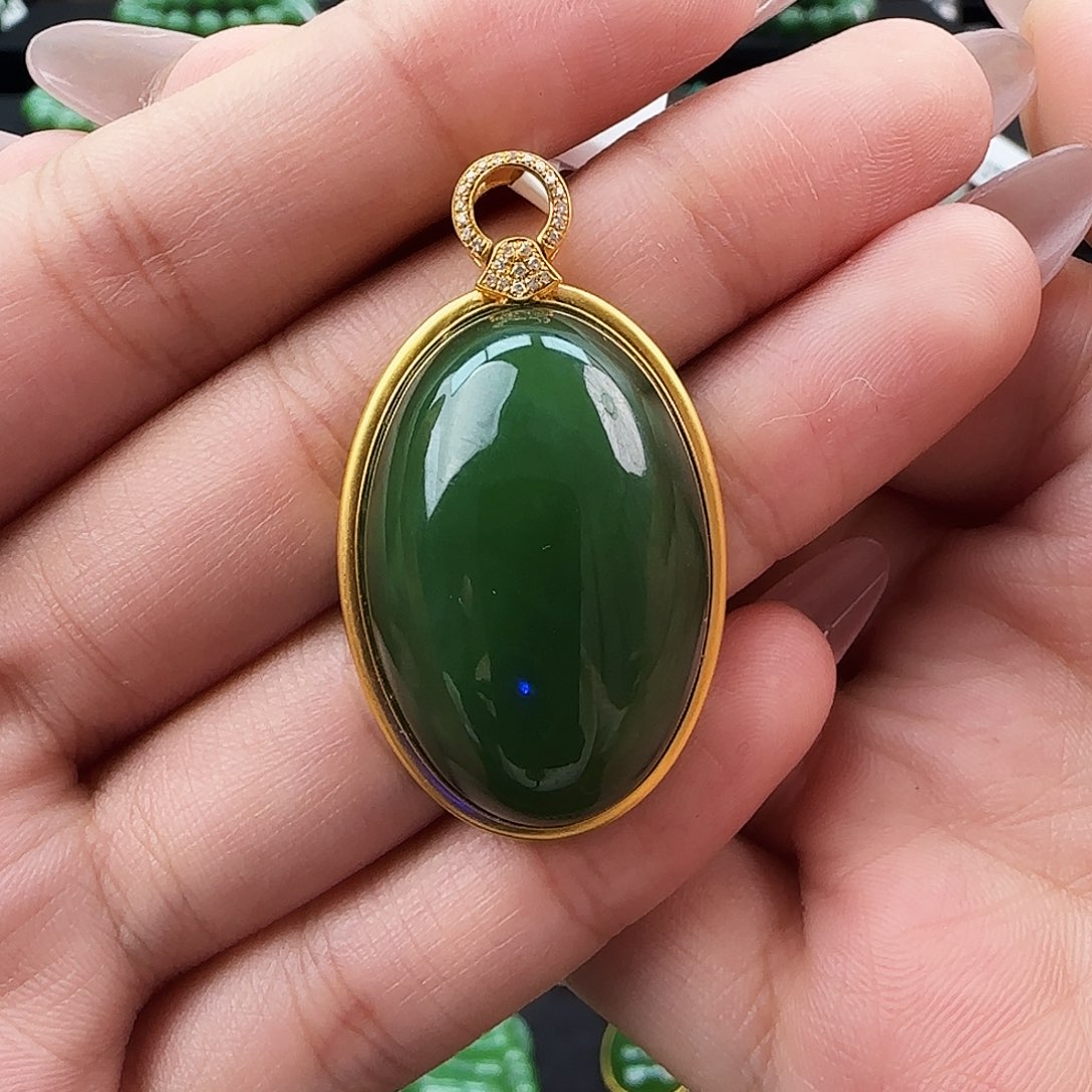 *****和田玉（碧玉）18K金镶嵌吊坠(不含链)