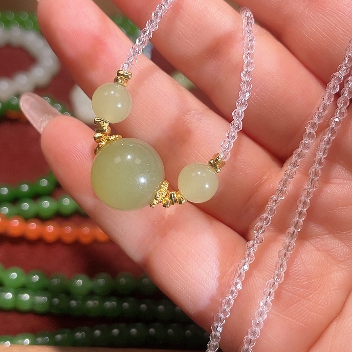 颈饰未镶嵌和田玉