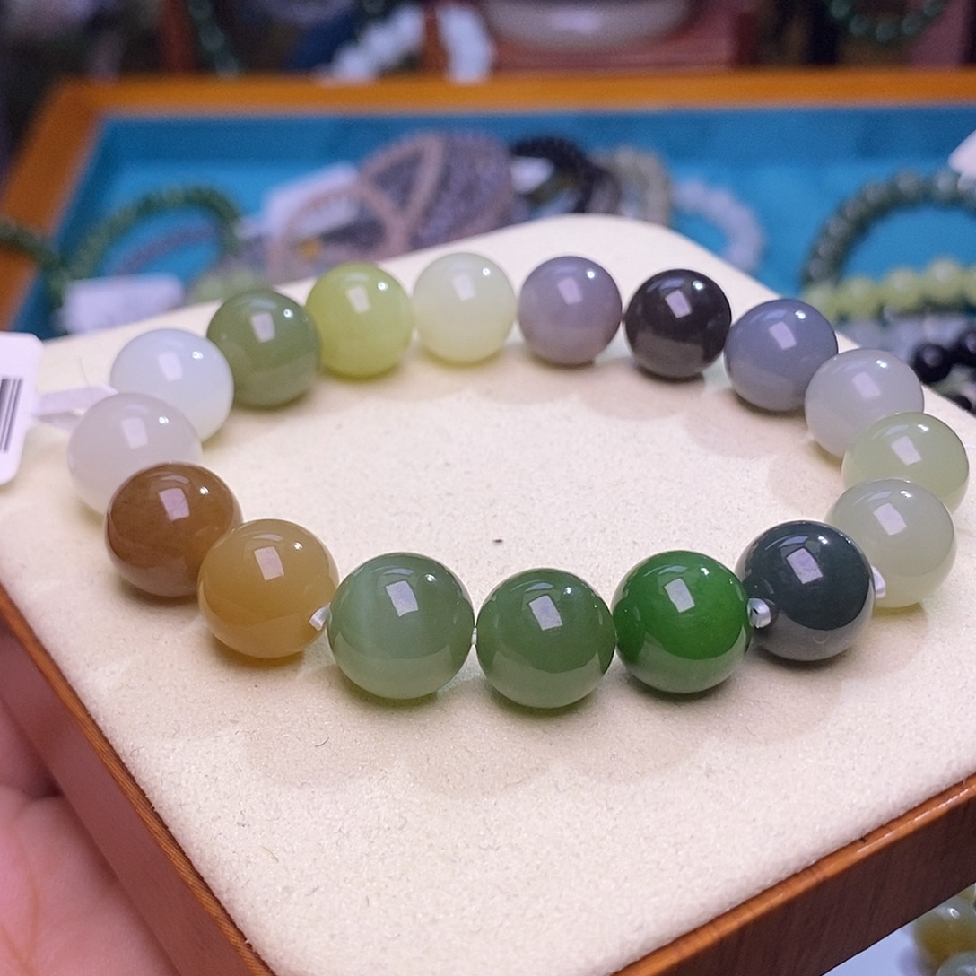 和田玉未镶嵌颈饰多宝老料约12mm手串