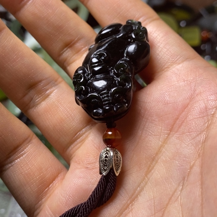 岫玉岫玉颈饰未镶嵌