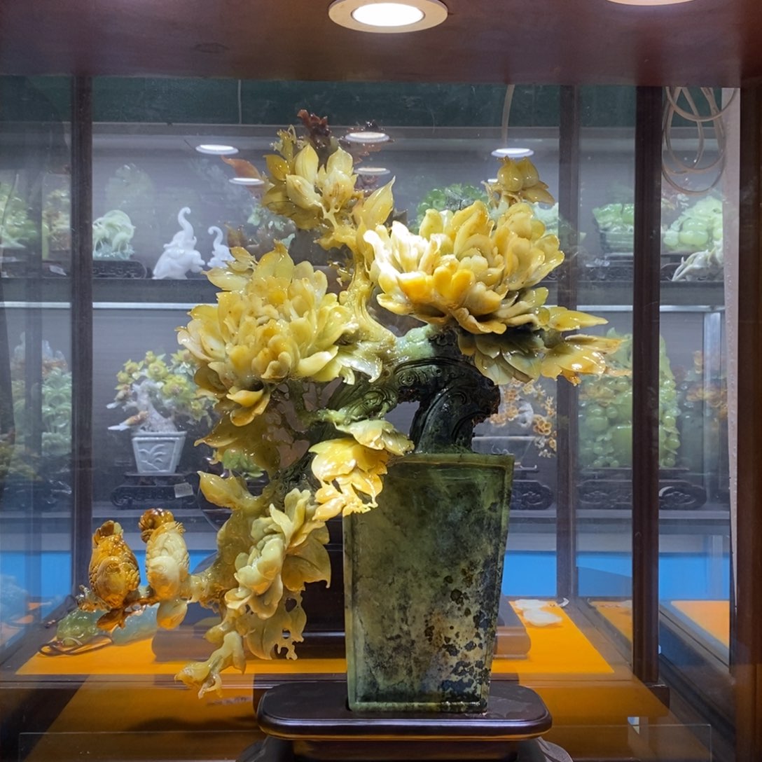 玉家居摆件，花开富贵