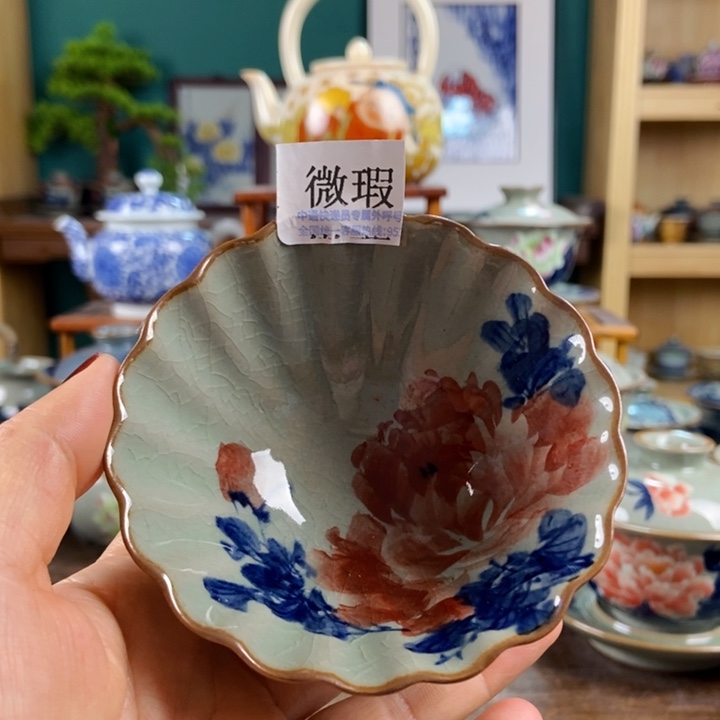 瓷片手工制作工艺精湛等特点