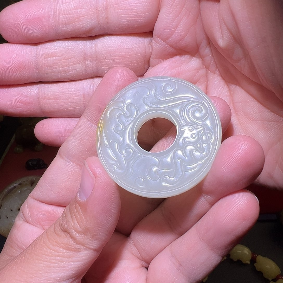 未镶嵌和田玉挂件