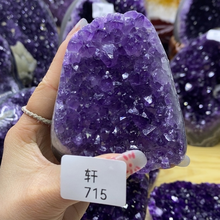 水晶大型摆件（非配饰）未镶嵌