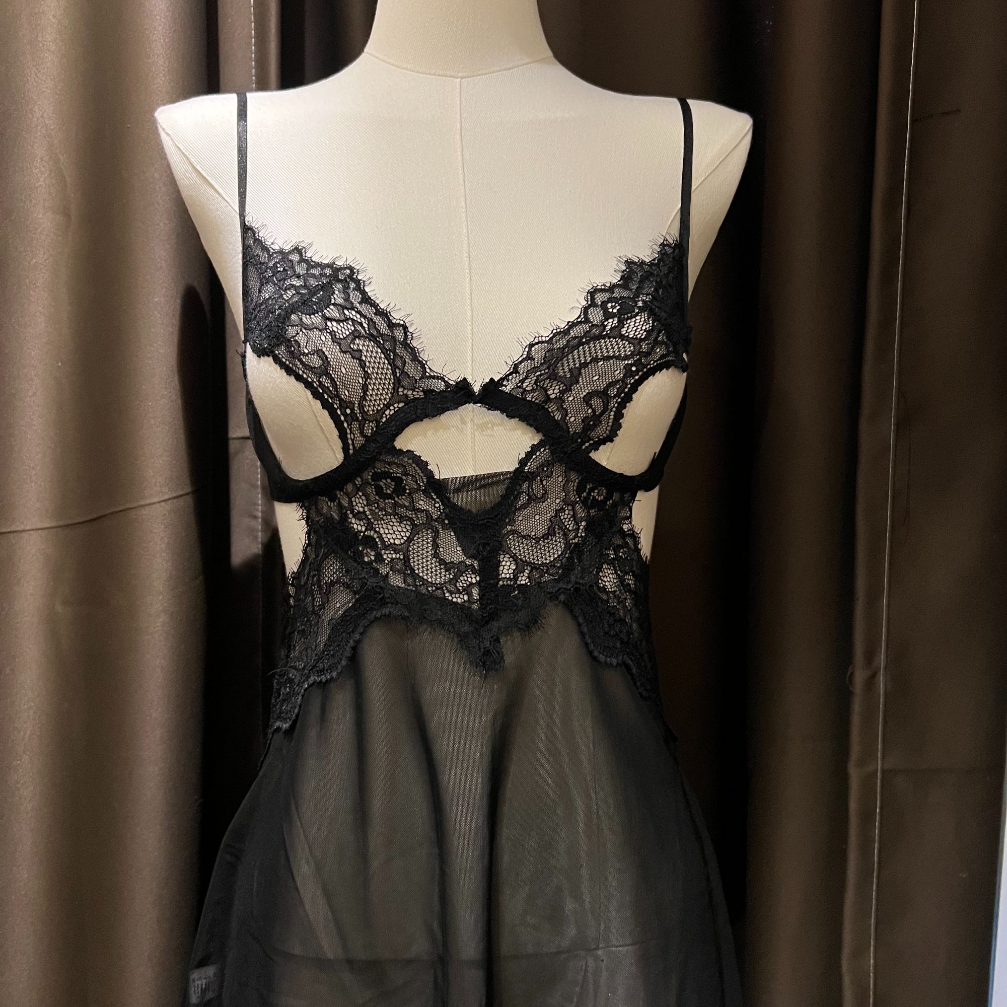 甜心家*120斤钢托心机设计超软亲肤V型大露背睡裙家居服2118