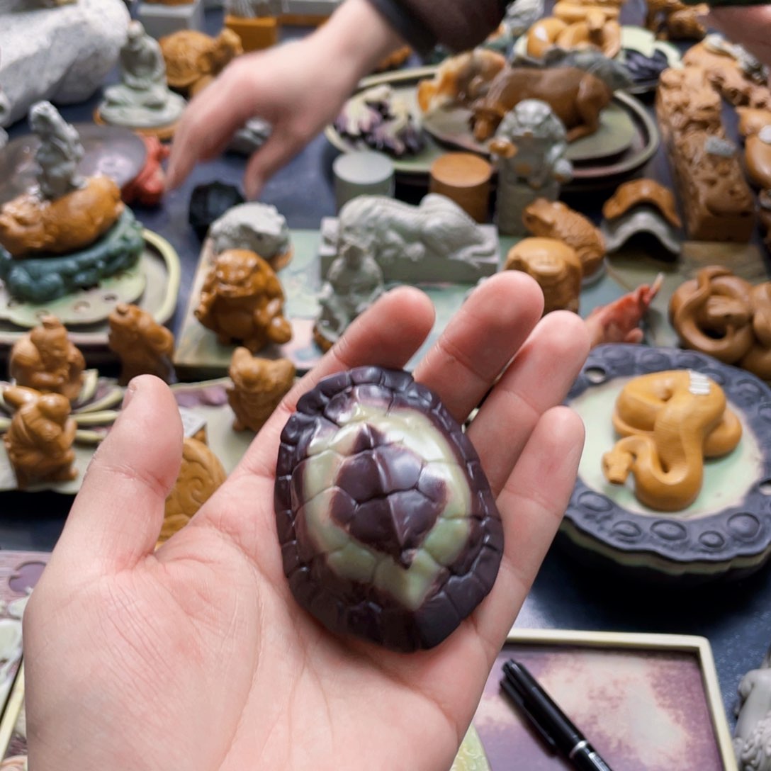 富甲天下手工雕刻紫袍玉