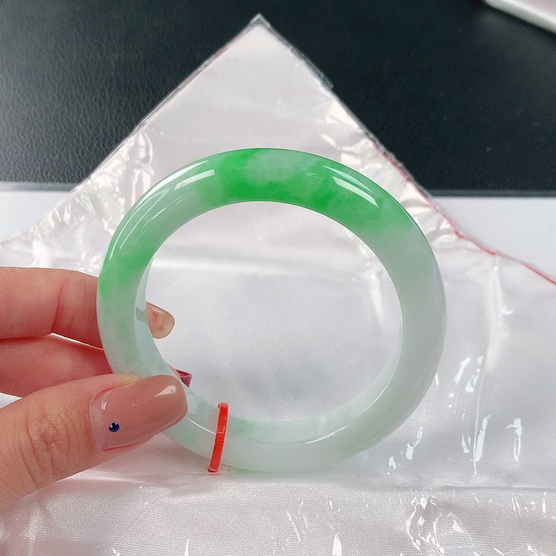 未镶嵌手镯翡翠051