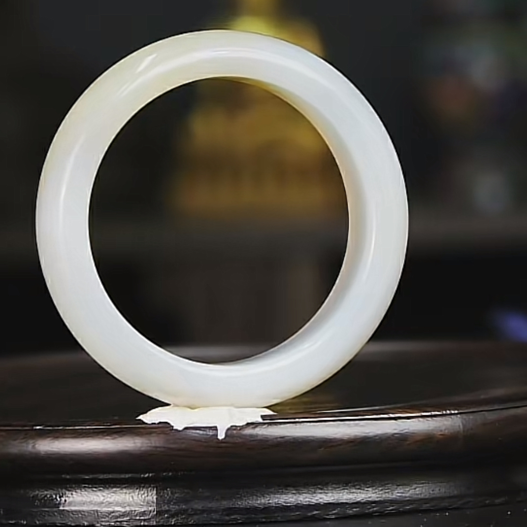 文山居A玛瑙手镯90840