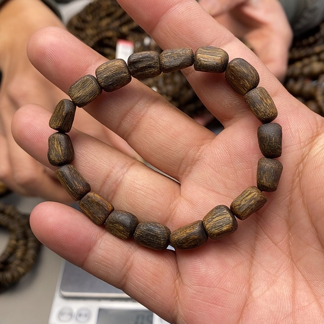 沉香手串沉水桶珠单圈7克多样性发一