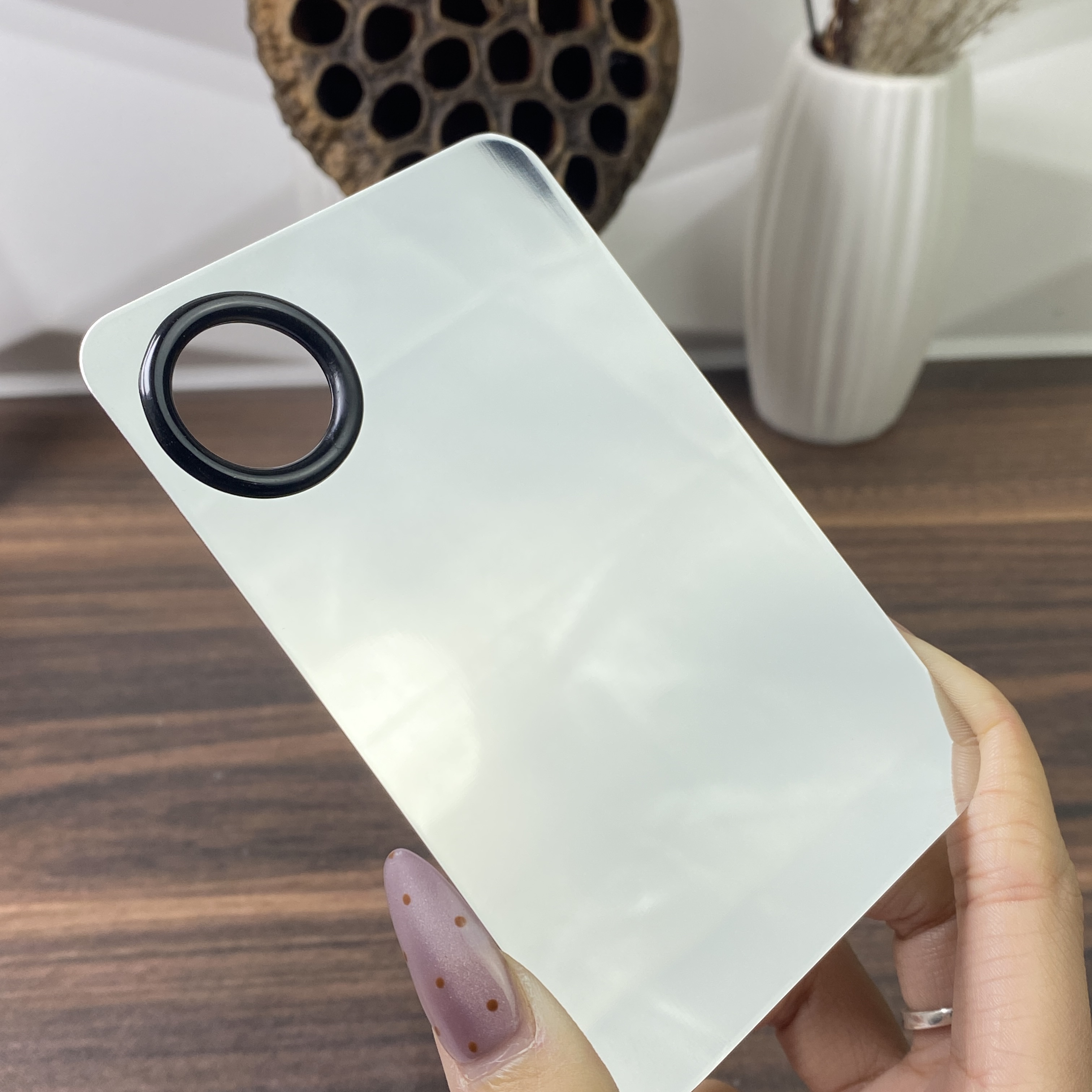 彩妆调色板化妆粉底液遮瑕膏不锈钢调色盘化妆师专用美妆小戒指