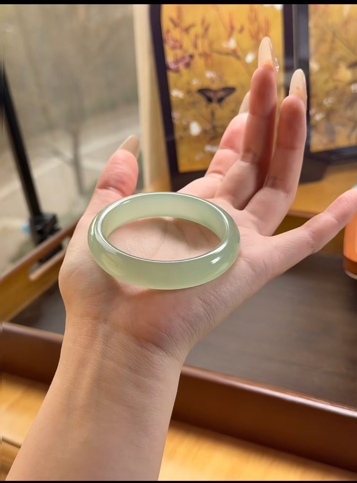纯天然玉石绿色鸭蛋青东陵玉手镯 拍多样发其一