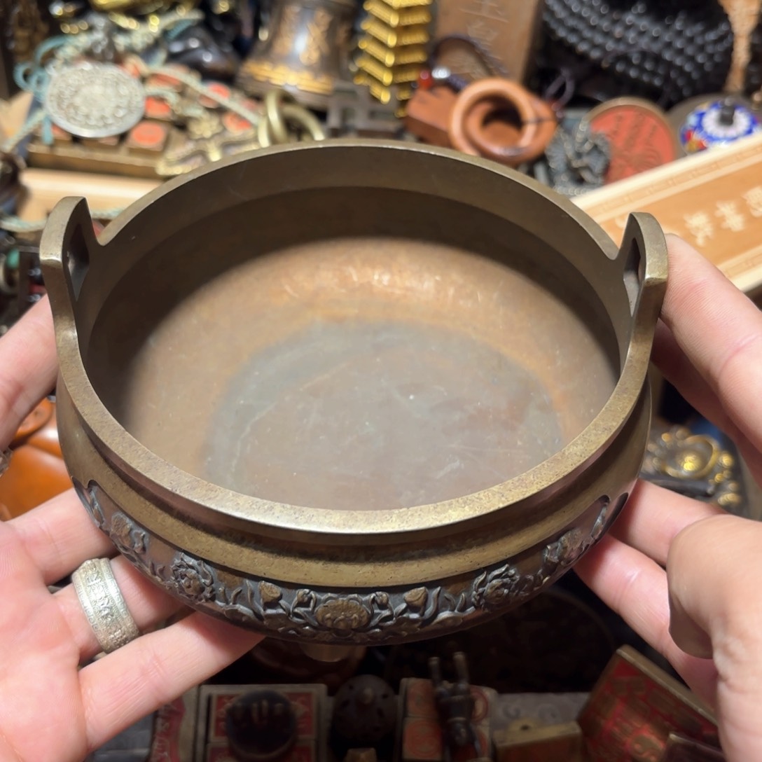 铜器摆件收收藏藏