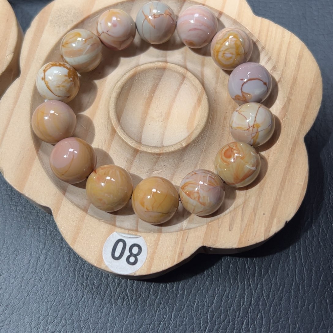 吃***饼石英质玉未镶嵌手链177