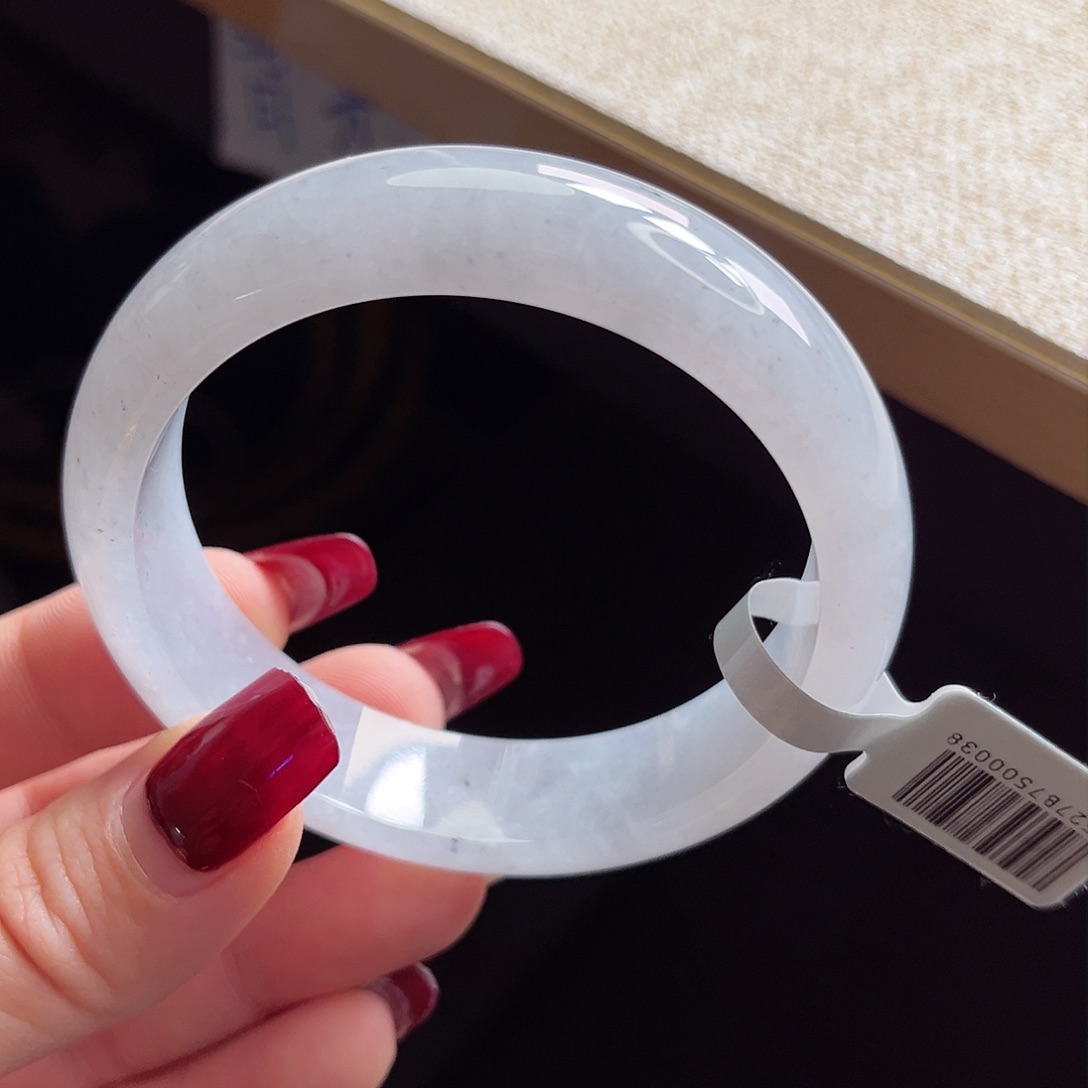 翡翠手镯未镶嵌手镯