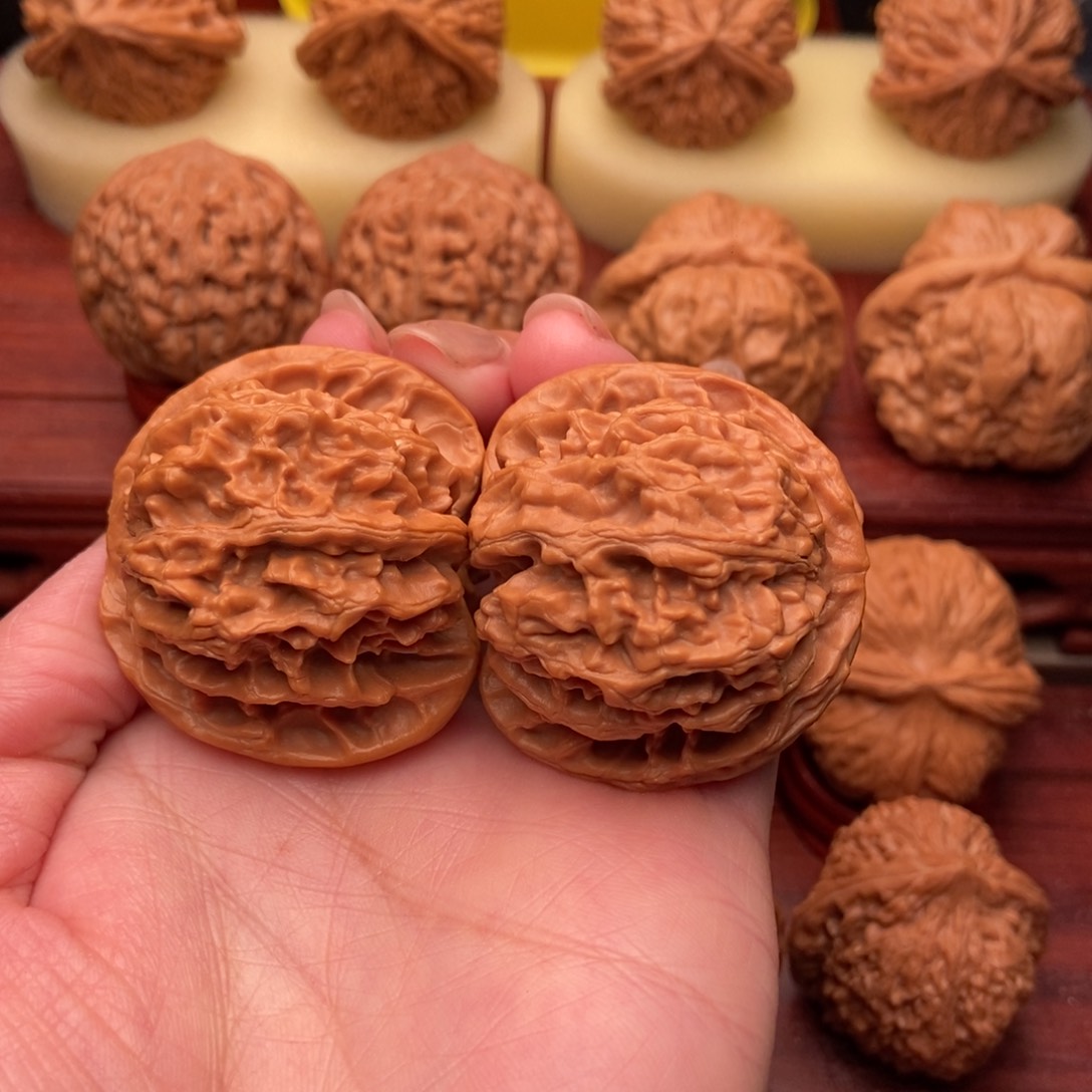 桃核把件老树苹果园狮子头42