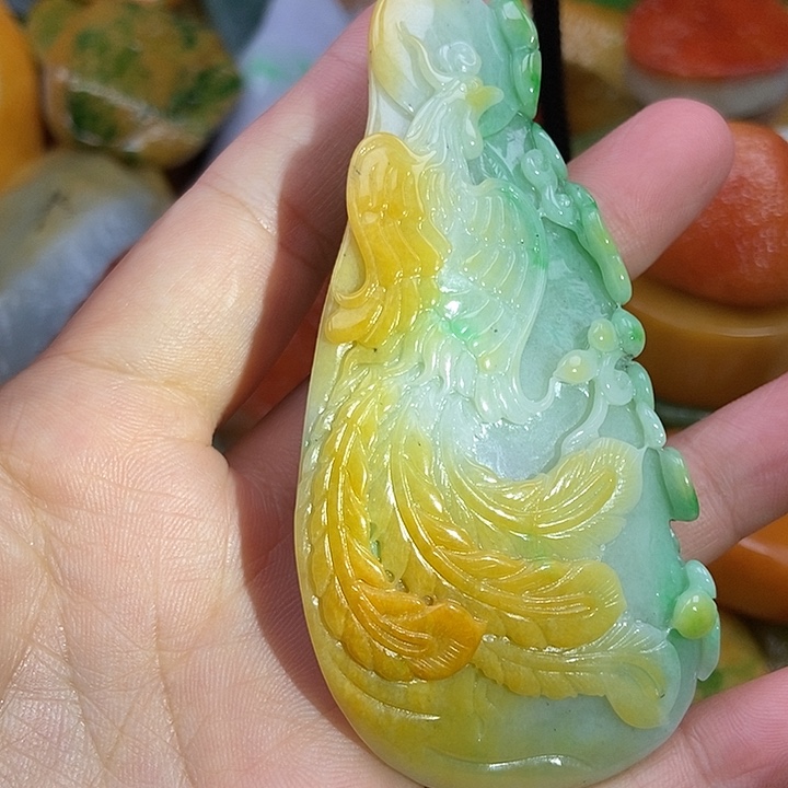 B***d颈饰未镶嵌翡翠缅甸