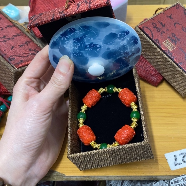 摆件中古工艺品一件