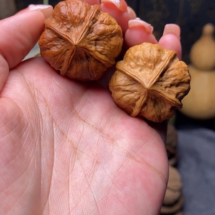 核桃云南野生铁核桃四棱32mm