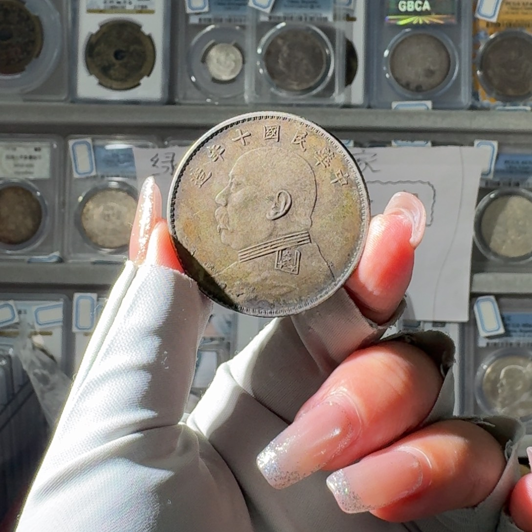 东***哥大叶紫檀（黑酸枝木类）大头小师妹PP