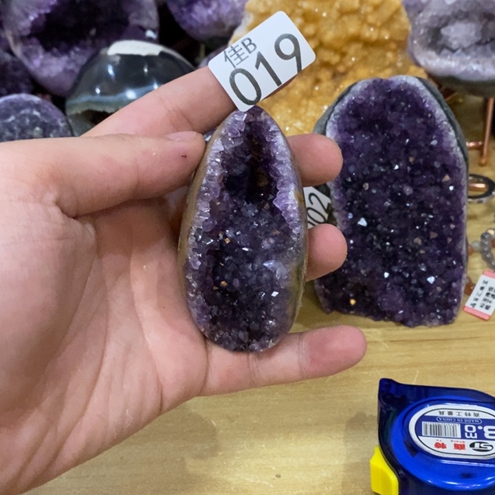 未镶嵌水晶大型摆件（非配饰）