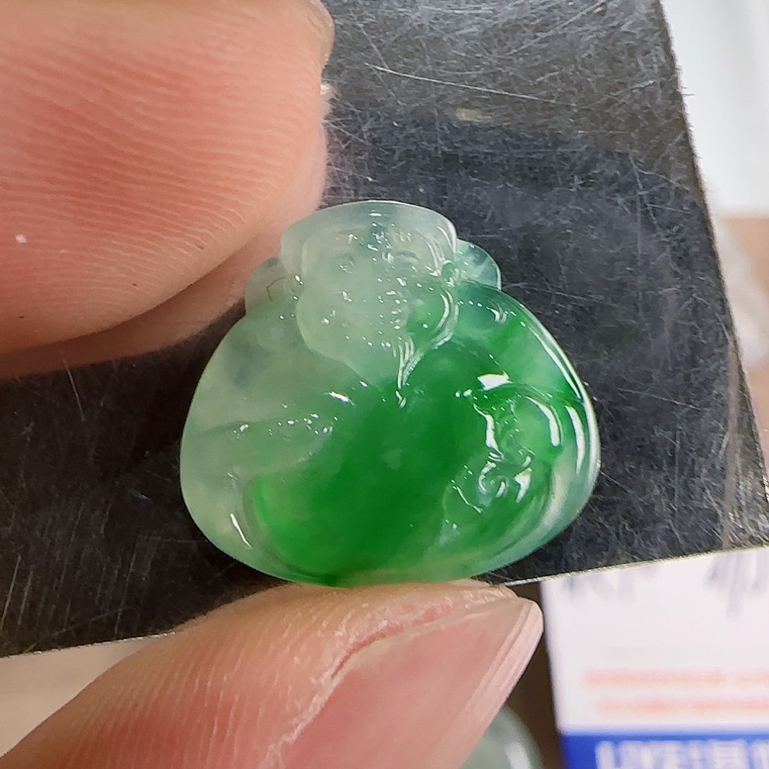 【闪购商品】翡翠吊坠(不含链)未镶嵌