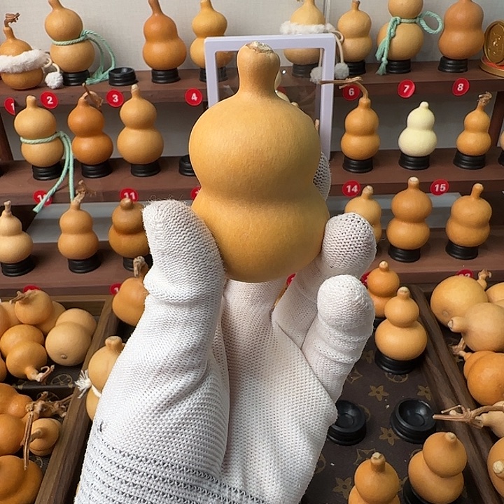 珂***）一物一拍葫芦坤坤