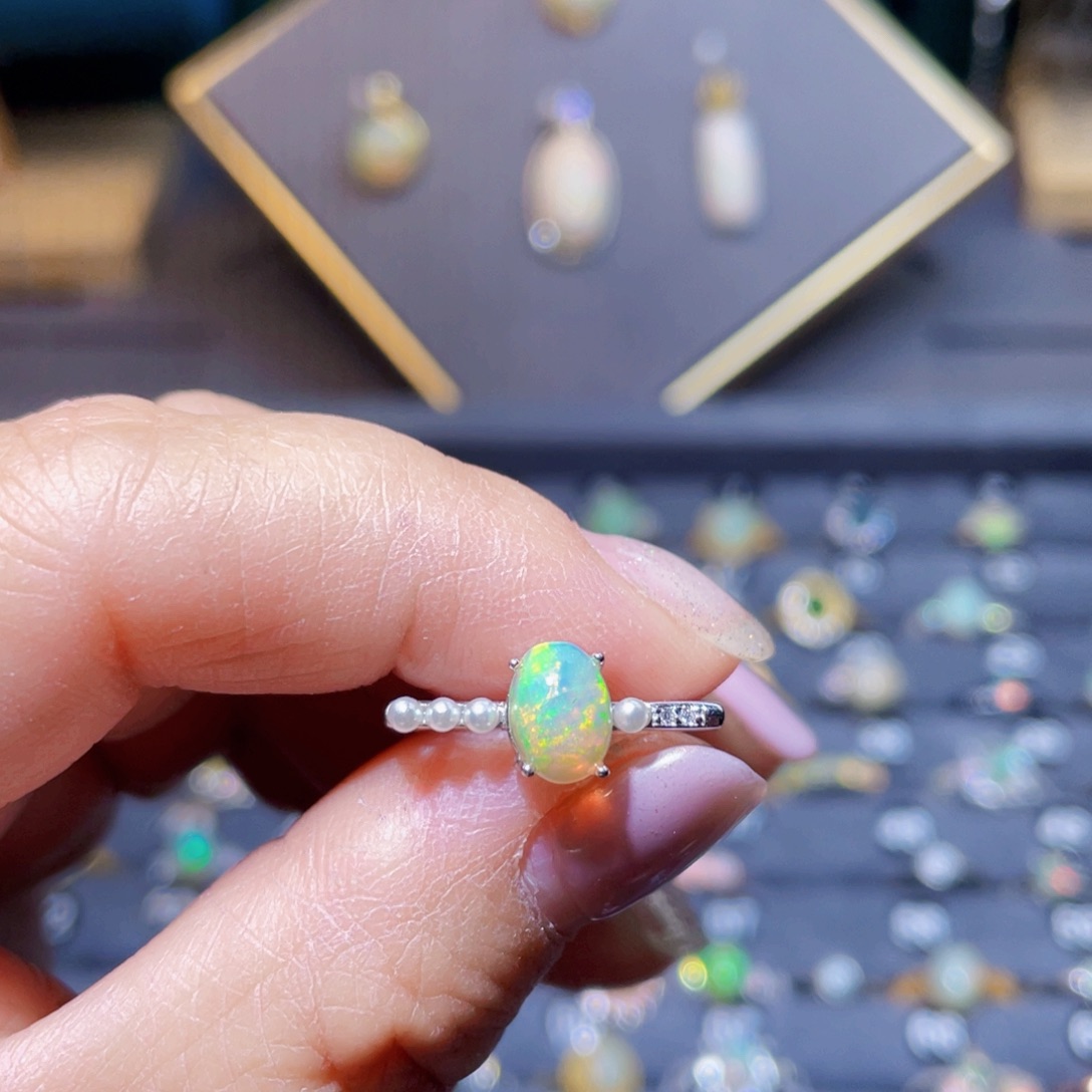 欧泊戒指〉银S925镶嵌