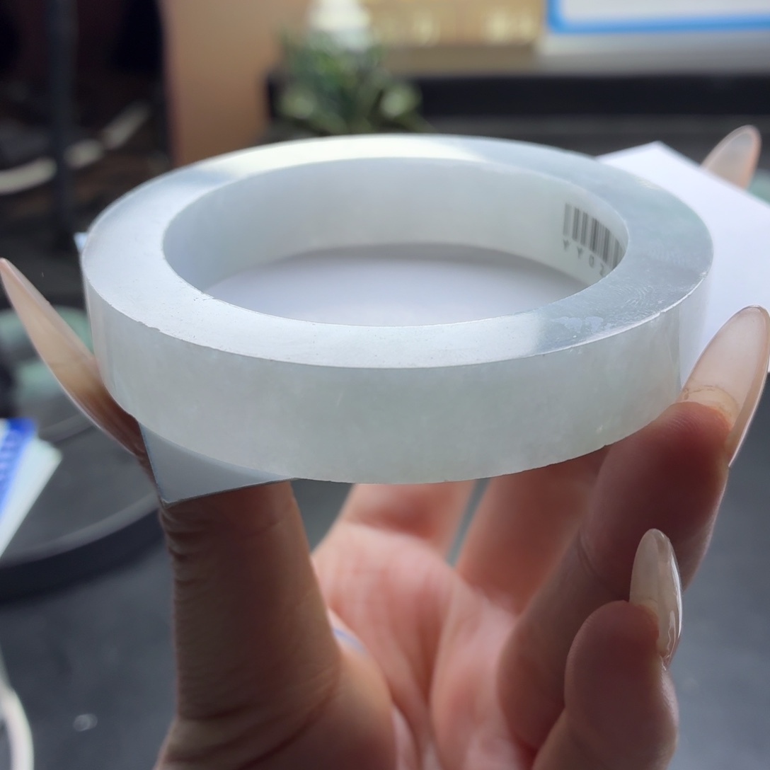 定制翡翠未镶嵌翡翠手镯