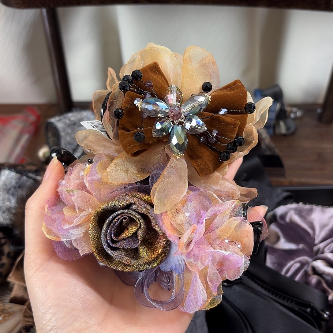 布艺铁合金香蕉和丸子