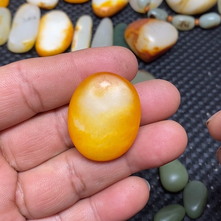 和田玉珠宝奇石未镶嵌