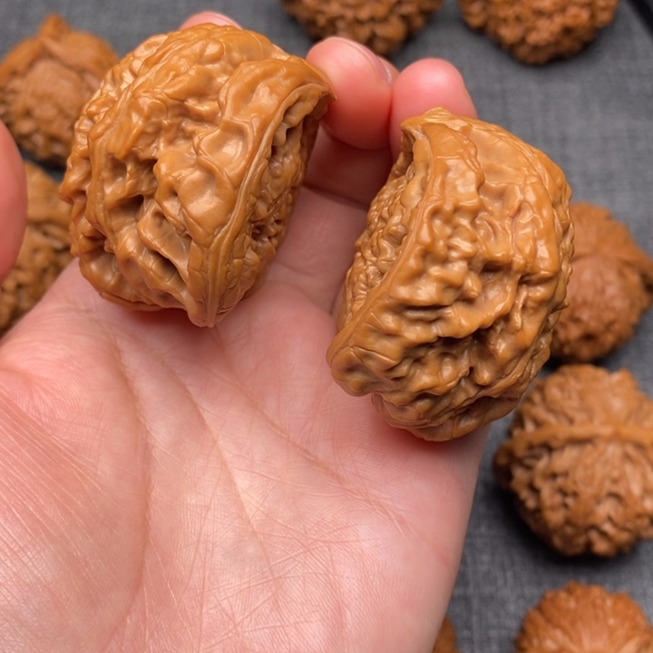 文玩核桃吊坠尺寸49官帽蛇