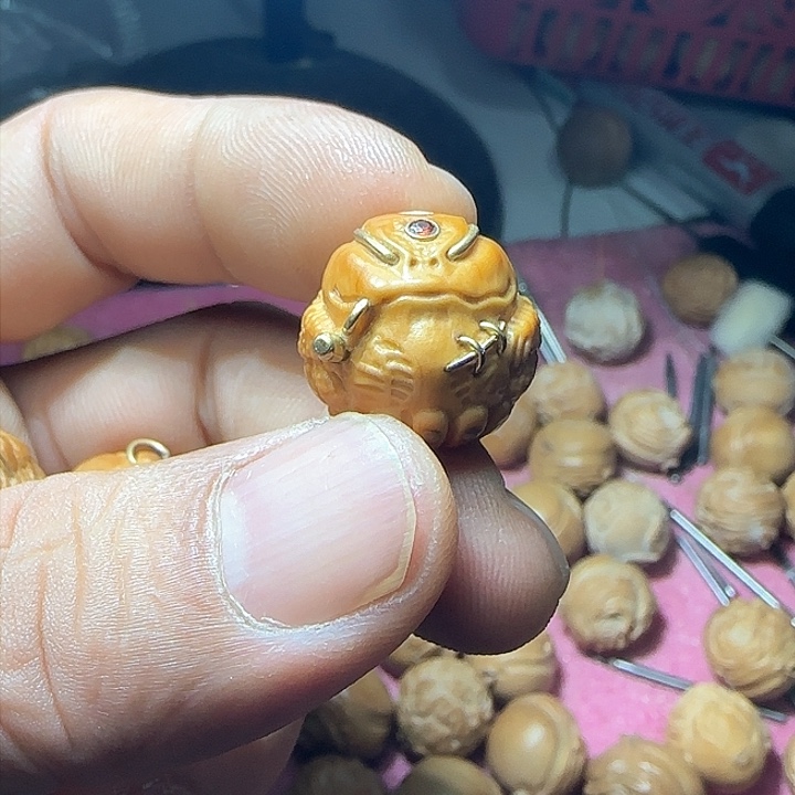 核桃手串/手链用****3猴头雕刻单颗
