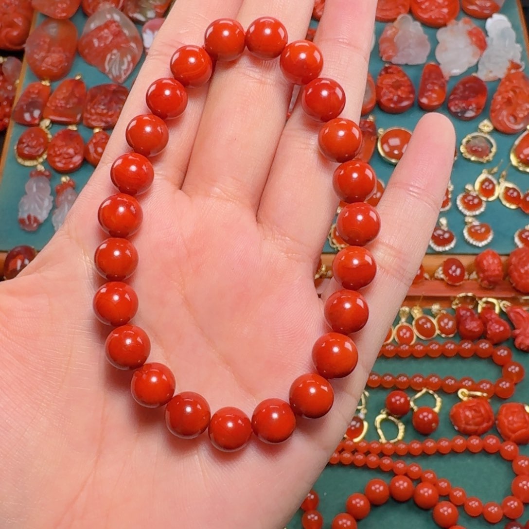 南红玛瑙南红8+未镶嵌