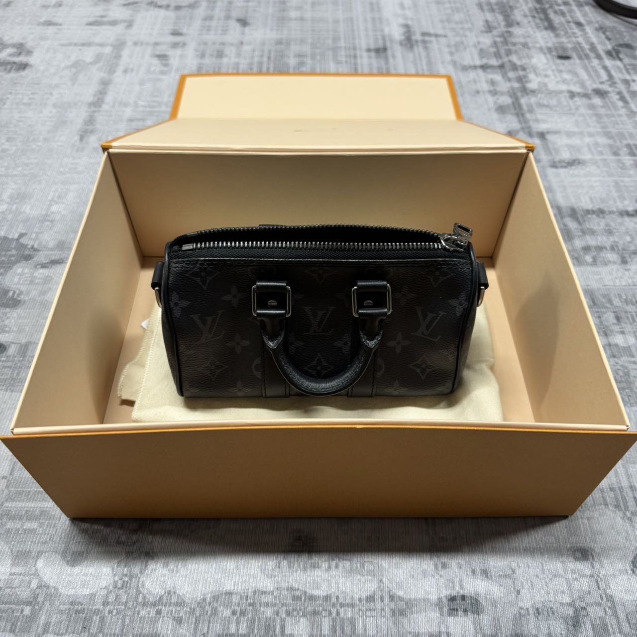 LouisVuitton/路易威登 斜挎包 斜挎包20 hz6718/2511