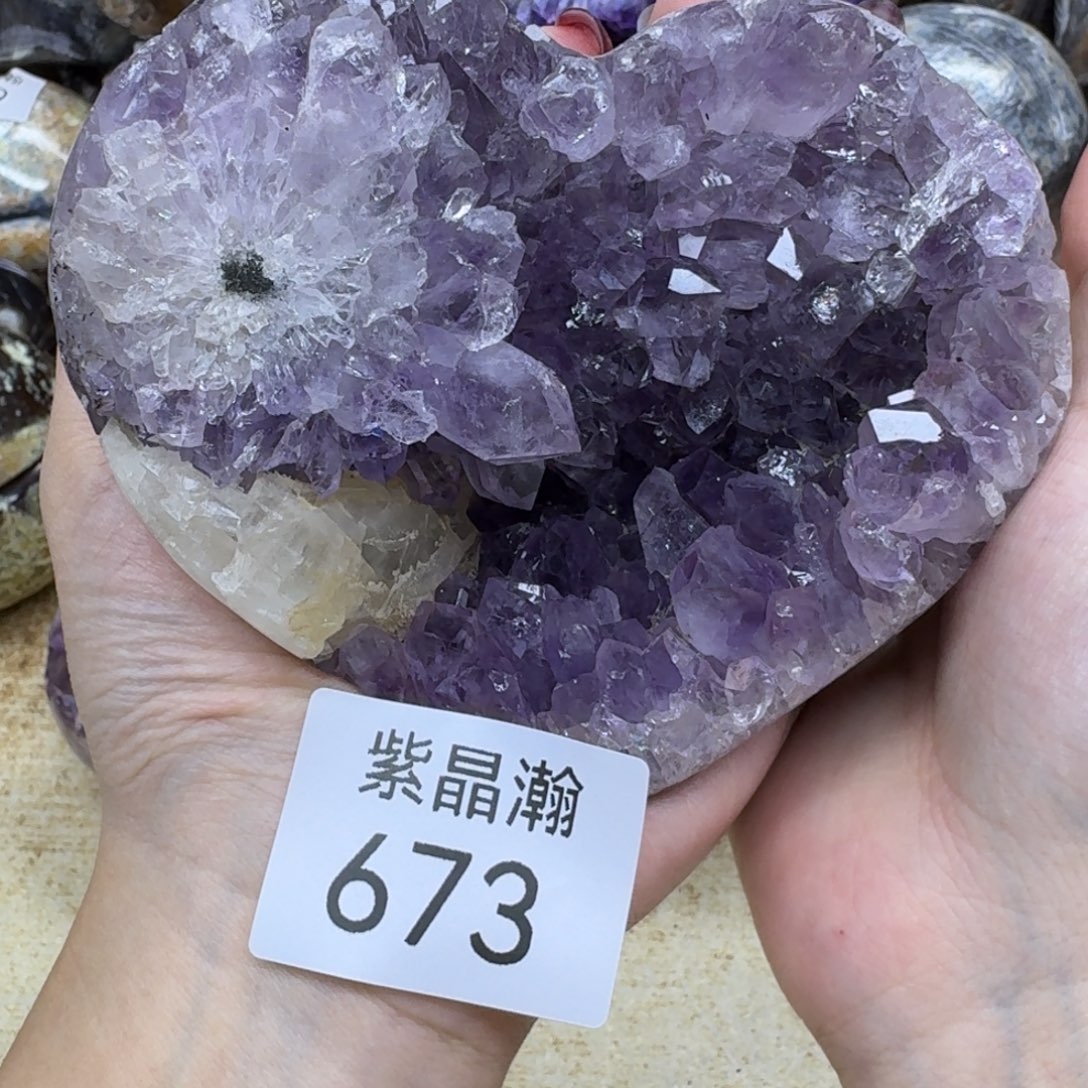 未镶嵌大型摆件（非配饰）水晶