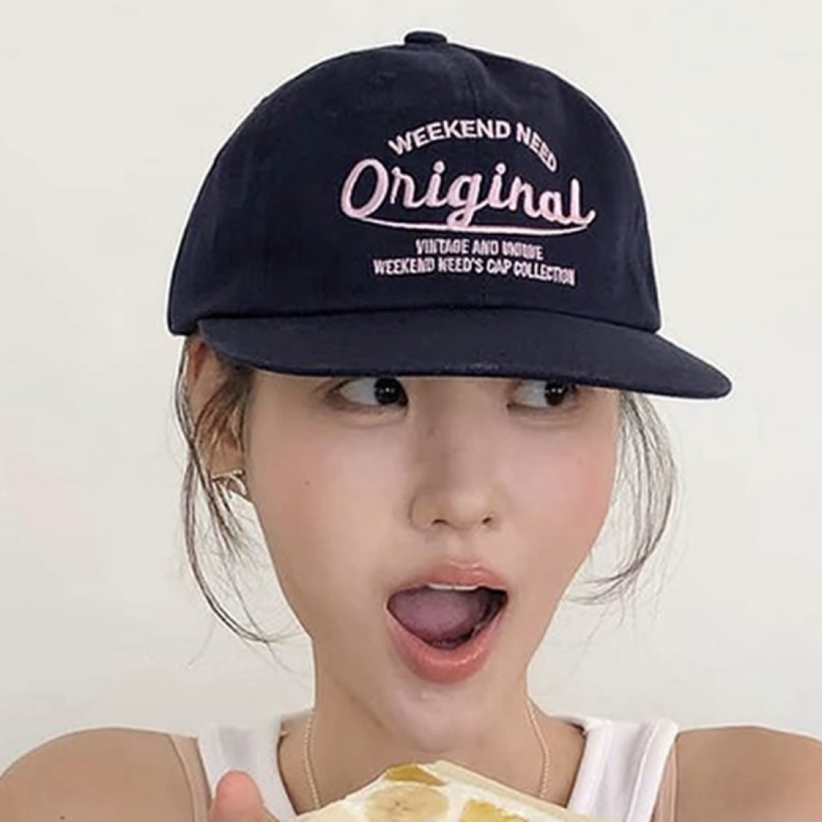 女学生刺绣ins百搭美式复古藏蓝色棒球帽帽子鸭舌帽