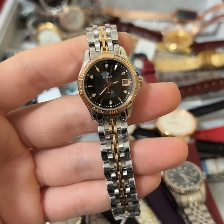 ****天钢牛皮（革）钢石英机芯