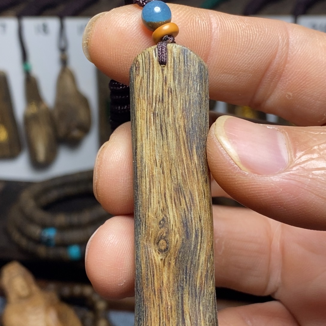 沉香碎屑沉香牌子