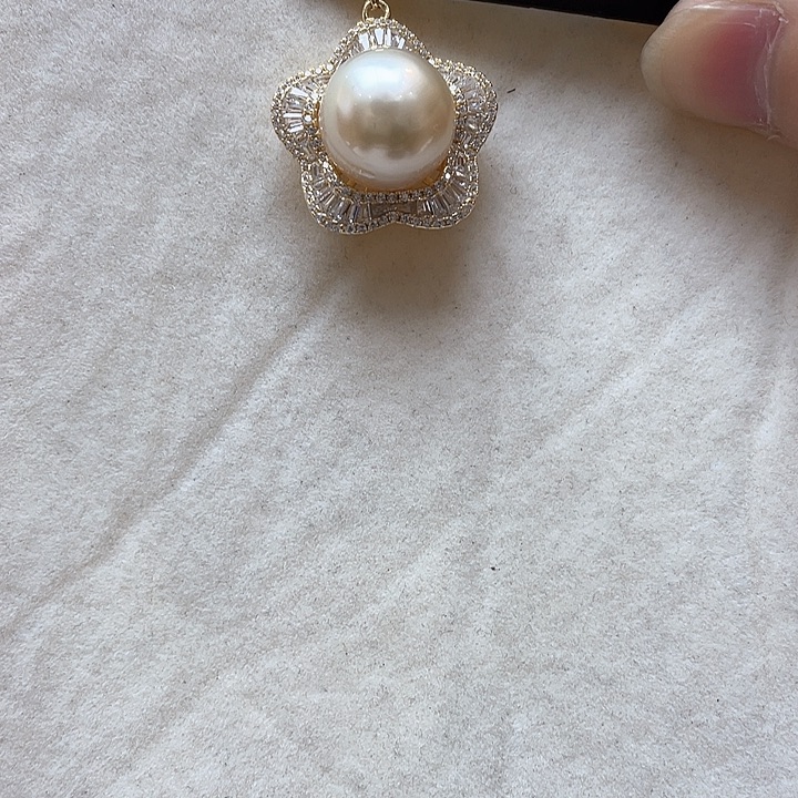 银S925镶嵌吊坠(不含链)海水珍珠