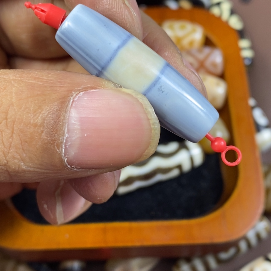 式***徽玛瑙/玉髓未镶嵌颈饰