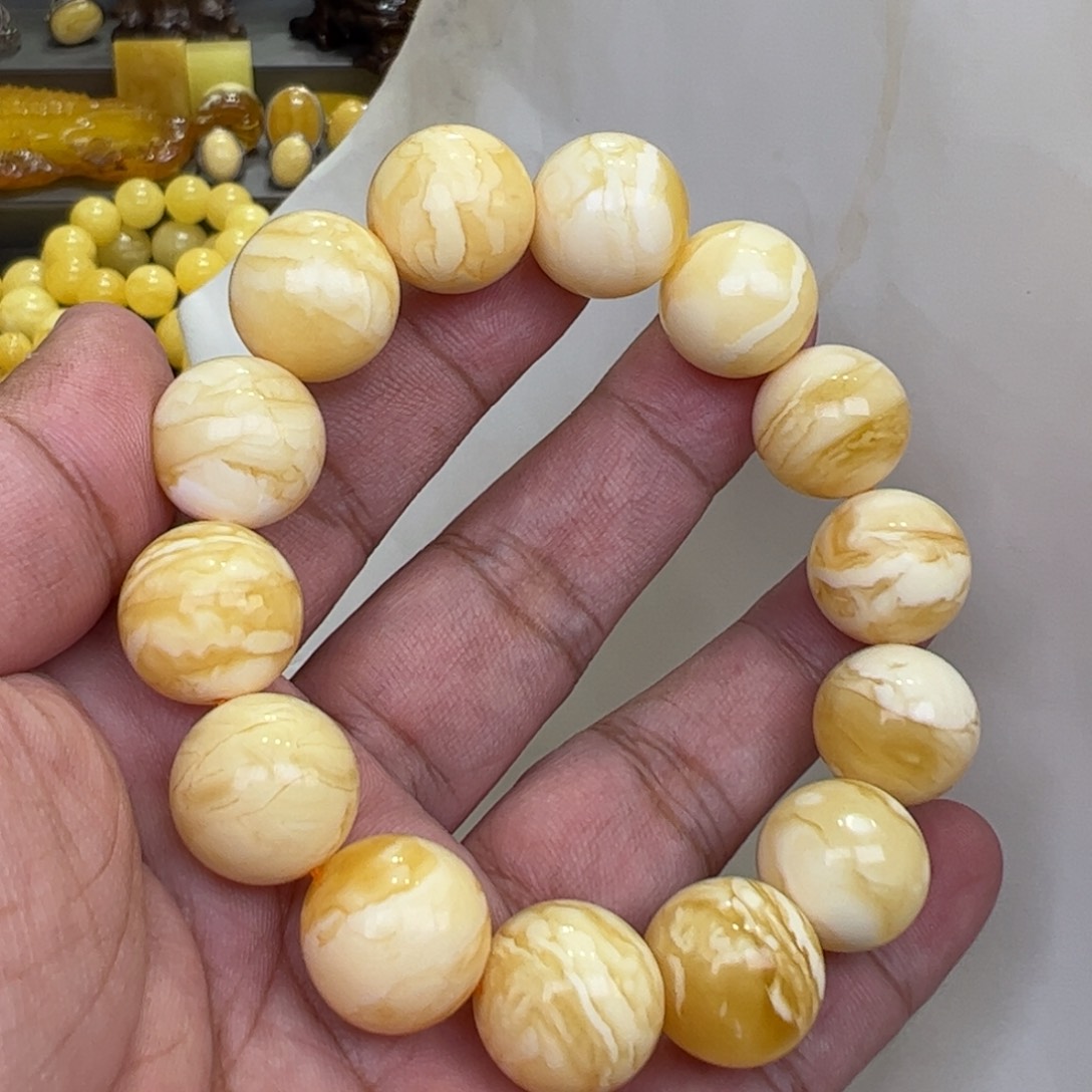 【闪购商品】未镶嵌琥珀裸石16➕32.4克