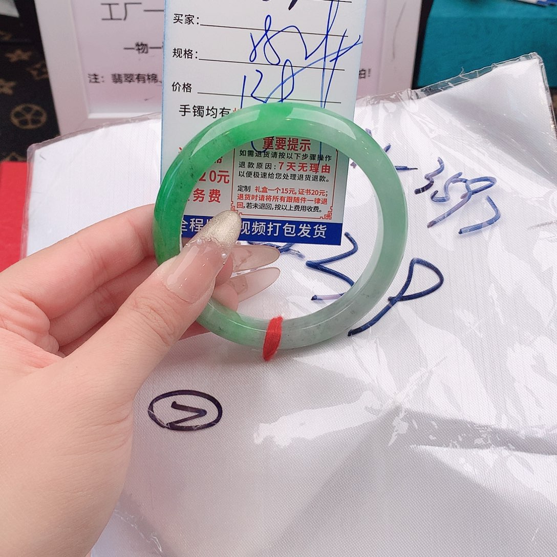 翡翠手镯未镶嵌手镯以实物为准微色差T64