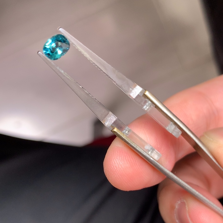 碧玺裸石未镶嵌裸石